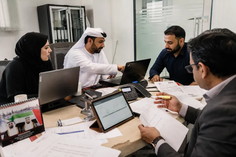 UAE E-invoicing Mandate 2026: A Practical, Low-stress Plan for Abu Dhabi Firms Before 2027