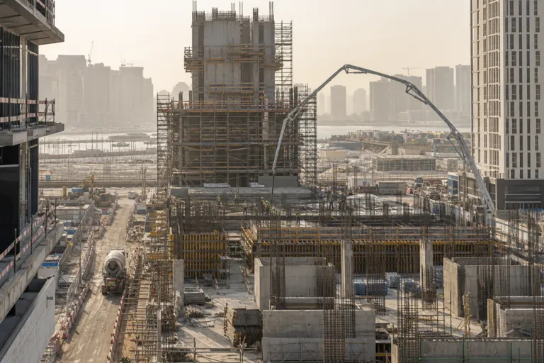 Abu Dhabi Construction Market 2026 Outlook: Strong Pipeline, Real Cost Pressure, Clear Contractor Plays