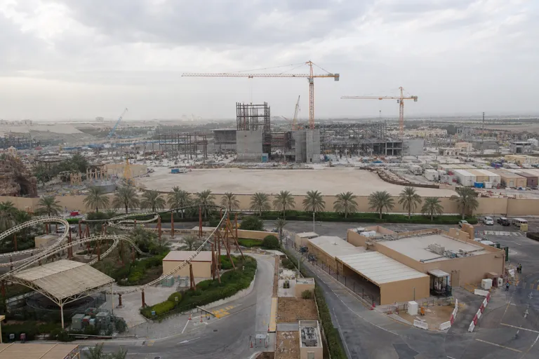 Abu Dhabi Theme Park Economy: Bold Disney Dreams, Sphere Momentum, and Yas Island’s 2030 Leisure Wave