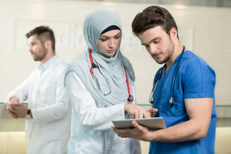 Abu Dhabi’s Healthcare Education Drive: Building a Skilled Medical Workforce